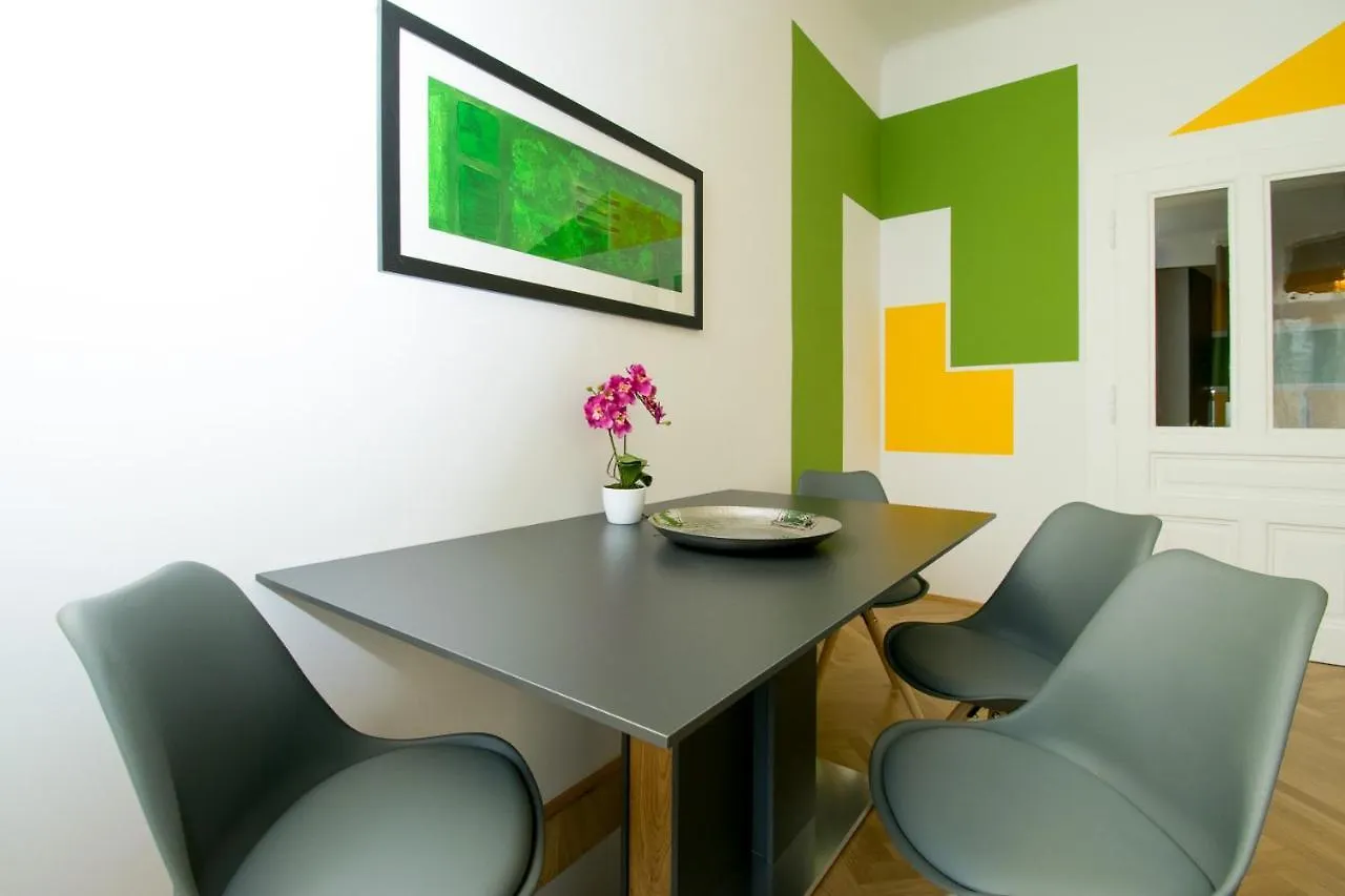 Comfort Apartment Naschmarkt Vienna Austria