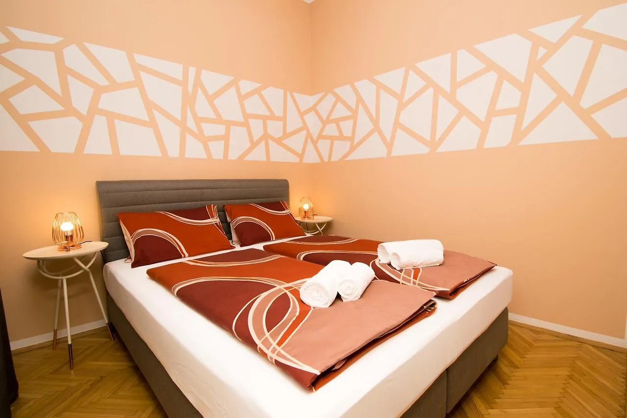 Comfort Apartment Naschmarkt Vienna
